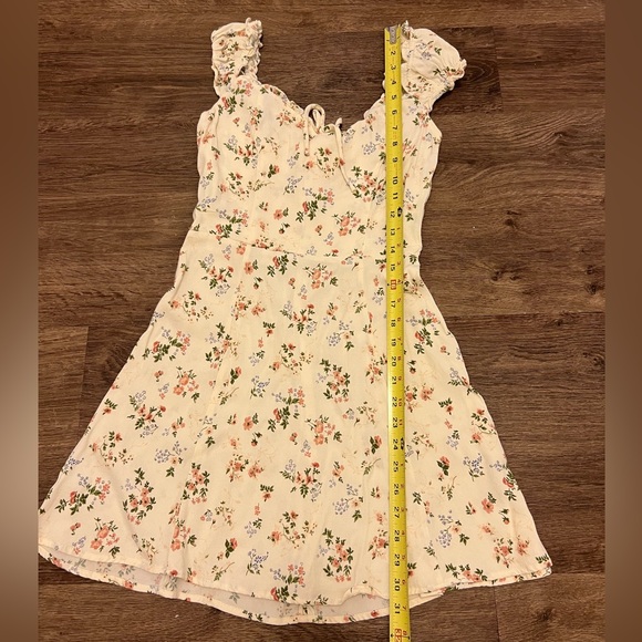 Reformation Pacey Dress in Carine - Size 8 - Picture 9 of 11